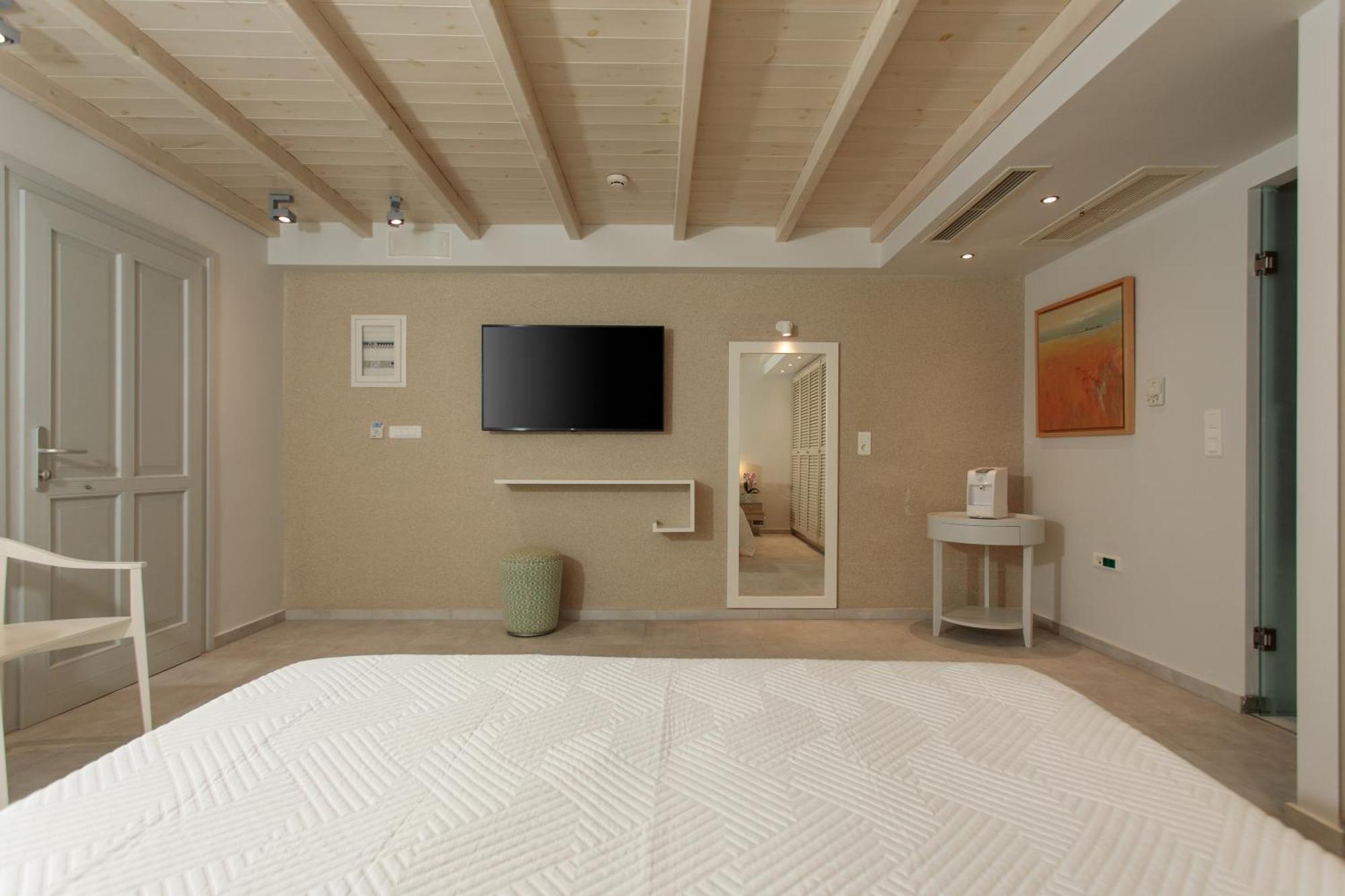 Iria Beach Art Hotel Agia Anna  Habitación foto